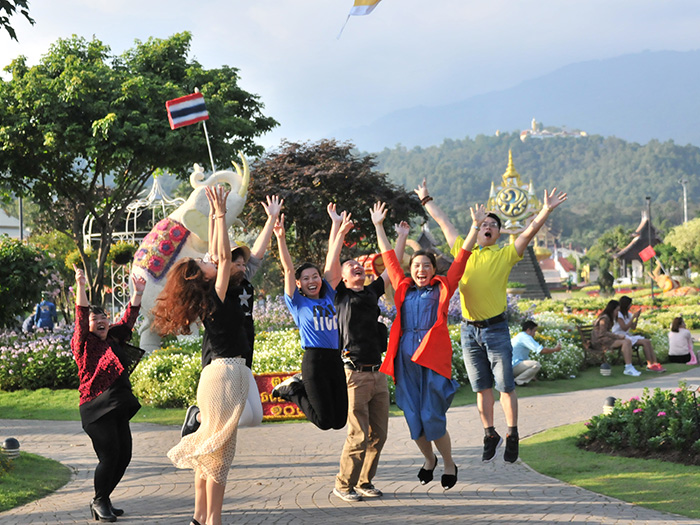 Skúmanie divov Thajska: Dobrodružstvo nášho tímu v dôveryhodnej outdoorovej obuvi
